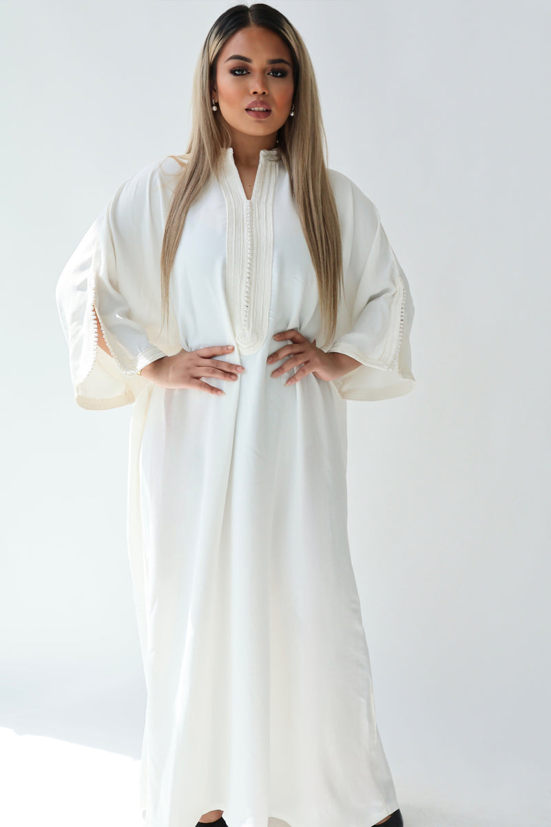 GANDOURA YASMINE