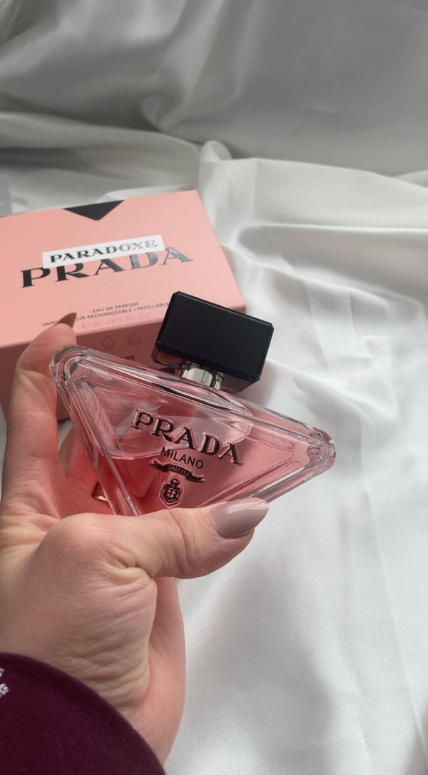 PRADA PARADOXE