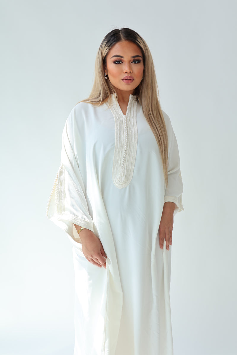 GANDOURA YASMINE