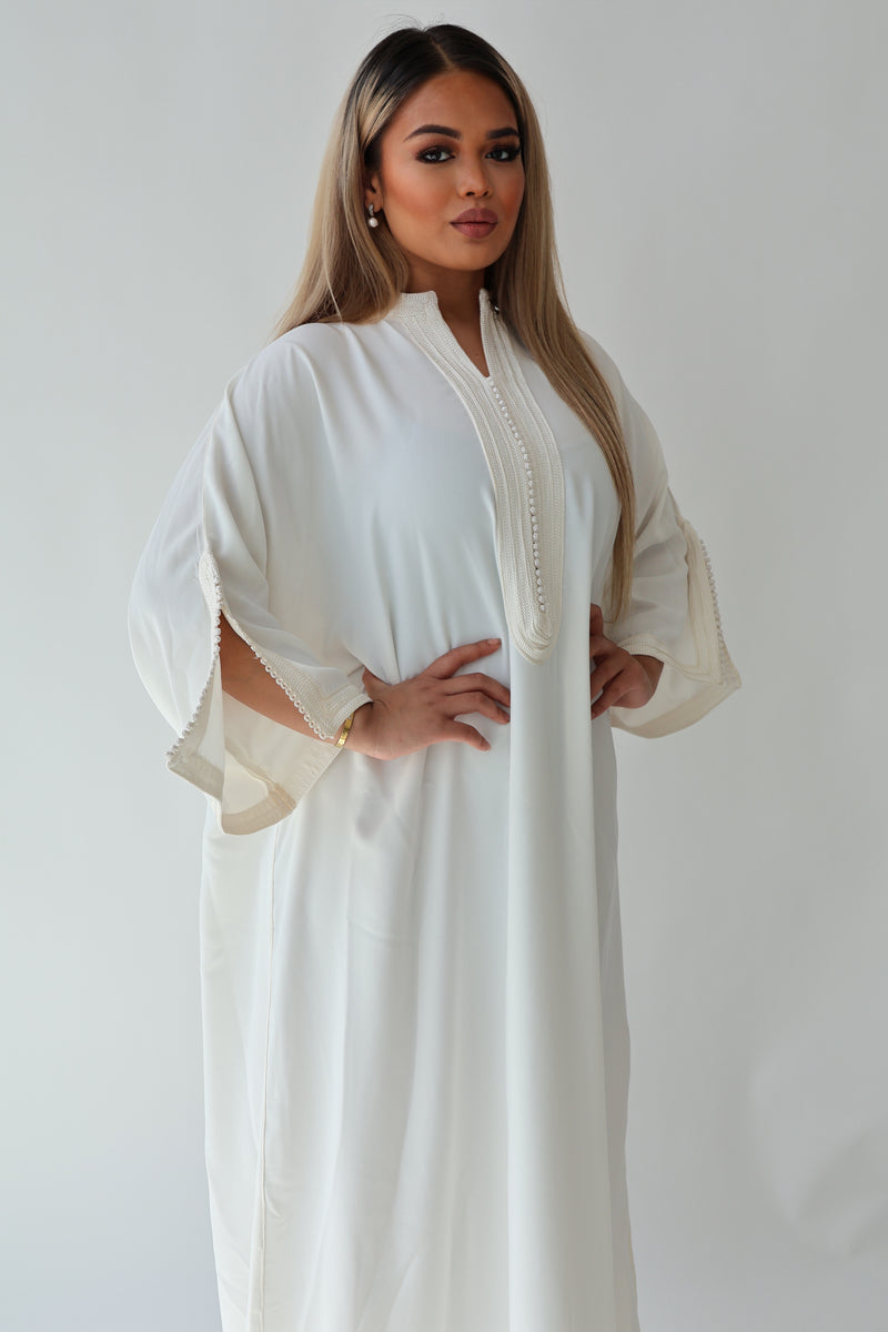 GANDOURA YASMINE